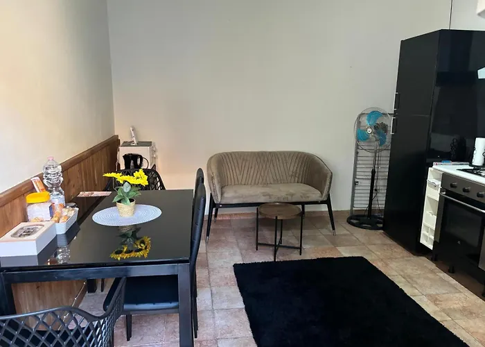 Malpensa House 29 Piu Servizio Taxi Mxp 20 Euro